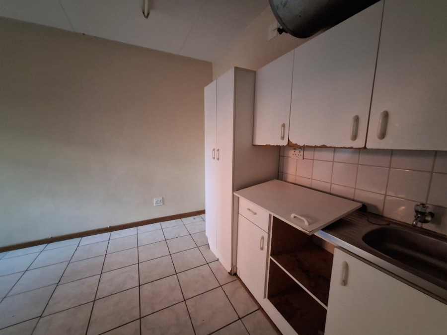 1 Bedroom Property for Sale in Willows Free State